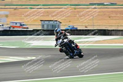 media/Sep-07-2025-TrackXperience (Sun) [[ee17e62fad]]/Level 2/Session 4 (Lower Chicane)/